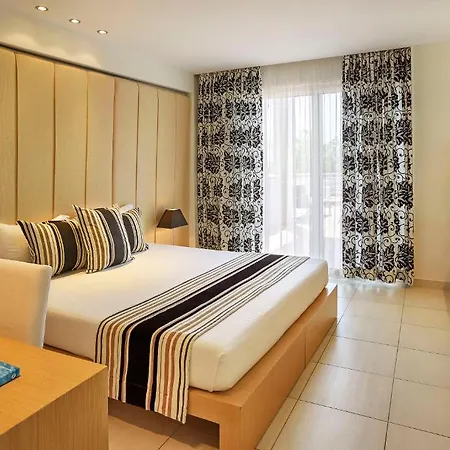 Ilio Mare 5* Órmos Prínou