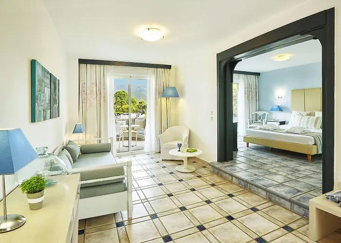 Semesteranläggning (resort) Ilio Mare Órmos Prínou